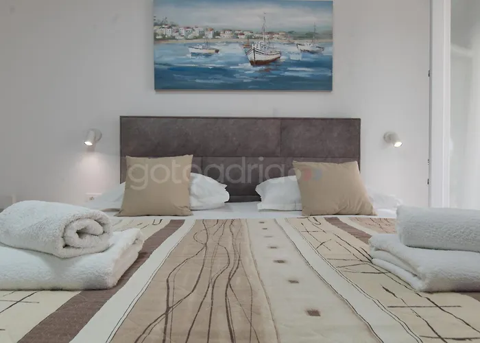 Daire Nadia Makarska