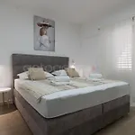 Nadia Apartamento